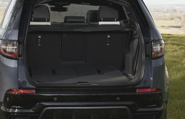 18-land-rover-discovery-sport-2024-laadruimte